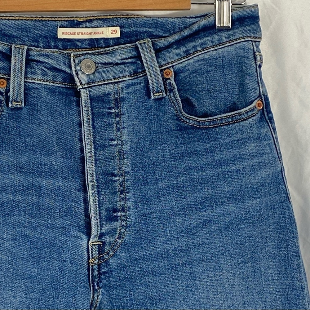 Levi Ribcage Straight Ankle Women’s Blue Denim Jeans Size 29 - Picture 5 of 16